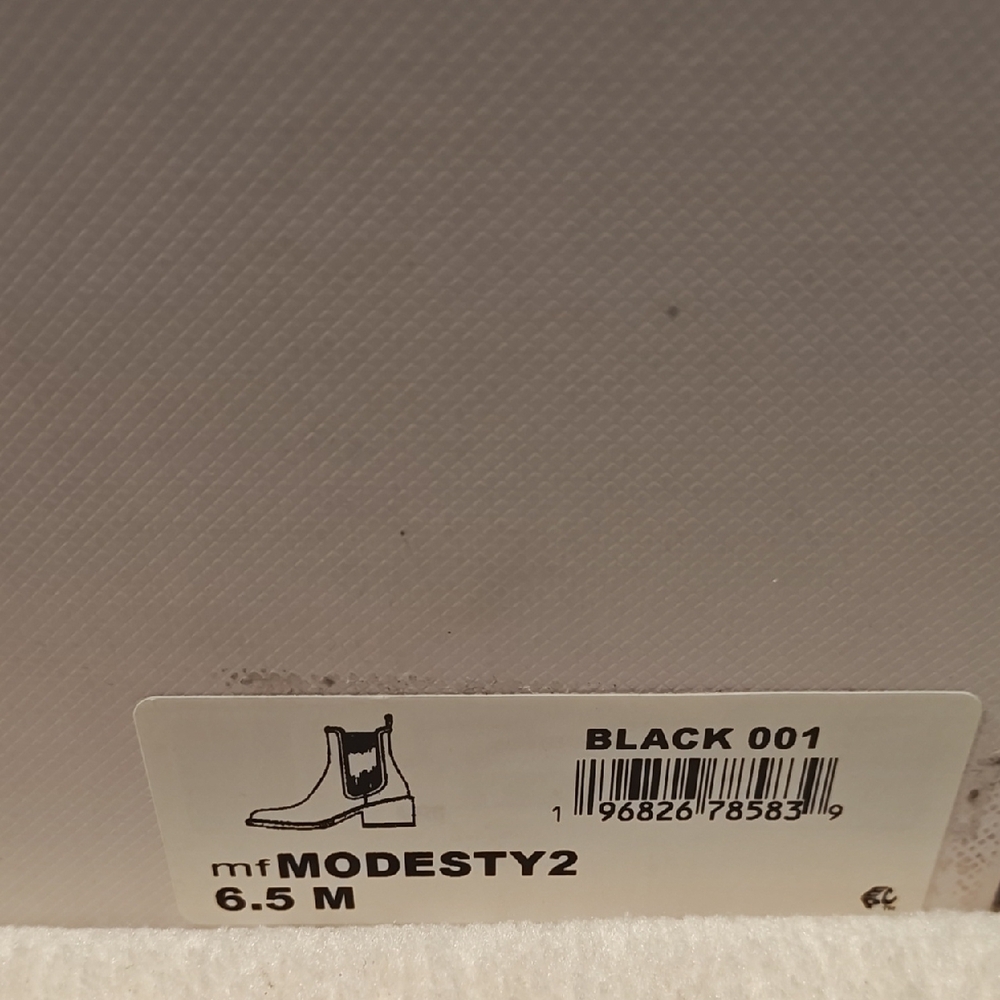 Marc Fisher Modesty Chelsea Boot - Picture 5 of 5